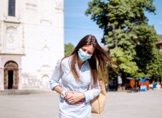 Роспотребнадзор: COVID-19 может проявляться лишь проблемами с ЖКТ