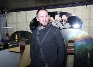 Российском актеру Оскару Кучере запретили въезд на Украину