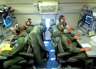 Самолёт боевого управления ВВС США впервые провёл ночную вахту в небе над Украиной