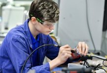 Шаг в будущее: как помочь ребенку определиться с профессией?