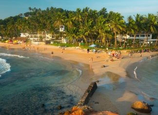 Шри-Ланка отменила тесты по прибытии для вакцинированных туристов