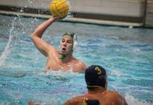 «Синтез» вышел в лидеры чемпионата страны