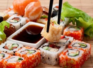 Суши и роллы – лакомство для гурманов