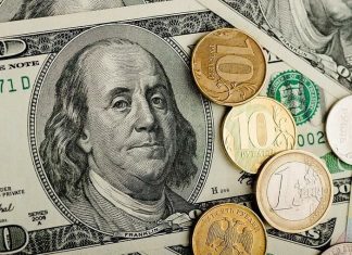 От чего зависит курс доллара?