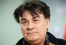 СМИ: Александр Серов госпитализирован с 75-процентным поражением легких
