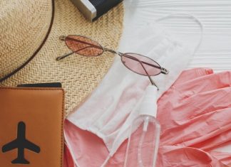 Стало известно, какие правила въезда будут действовать для россиян в открывающихся 9 ноября странах