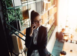 Стало известно о воздействии мобильных телефонов на мозг человека