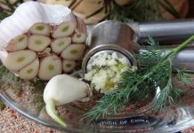 Ученые оценил дешевый продукт, снижающий уровень сахара