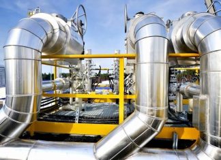 Украина договаривается о транзите российского газа с США и ФРГ, но не с Москвой