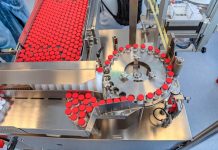 Упрощенный порядок регистрации лекарств могут продлить еще на год