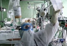 В России за сутки госпитализировали 7 742 человека с коронавирусом