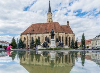 В Румынии проезд на автобусе можно «оплатить» приседаниями