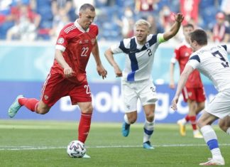 Валерий Поканинов: «Сейчас у нас сборники, которые два года подряд не могут выйти в евровесну»