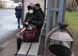 Врач пояснил, когда ждать спад заболеваемости после нерабочих дней