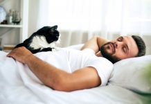 Врач-сомнолог объяснил, как легко сделать сон здоровым