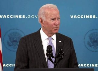 Запад объявляет России и Китаю новую информационную войну