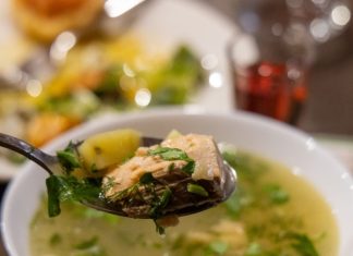 Туристам рассказали о лучших направлениях для гастропутешествий по России