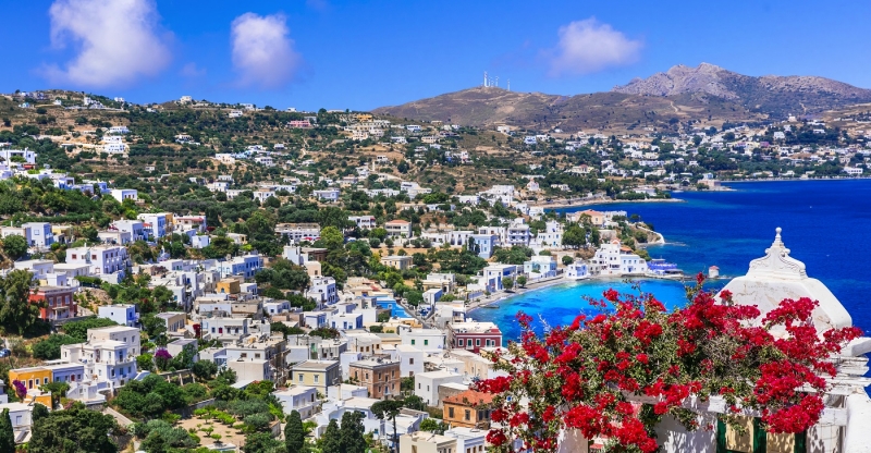 Греция увеличит квоту на прием туристов из России